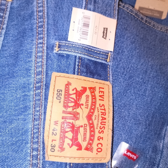 NWT Men's Levi Straus 550 42x30 Relaxed Fit Jeans - Picture 3 of 4